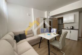 Prilika za investiciju - 12 apartmana u centru grada!, Pula, Propriété commerciale
