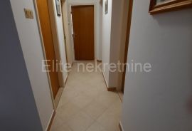 Bribir - prodaja samostojeće kuće, P+1, 178m2, Vinodolska Općina, Haus