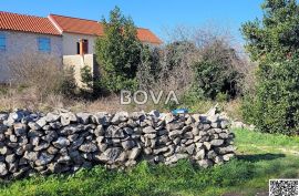 Građevinsko zemljište 789 m2 – Petrčane *Mirna lokacija* (ID-2290), Zadar - Okolica, Γη