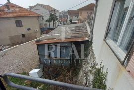 Prodaja samostojeće kuće na Gornjem Zametu S+1  150 m2, Rijeka, Famiglia