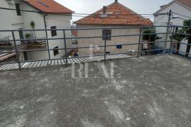 Prodaja samostojeće kuće na Gornjem Zametu S+1  150 m2, Rijeka, Σπίτι