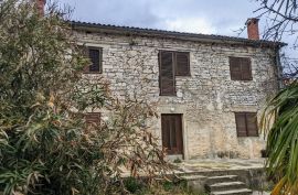 Istra, Barban, okolica - Kamena kuća za obnovu, Barban, Ev