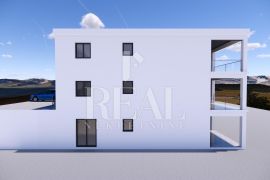 Rab, prekrasna lokacija, 3S+DB od 116 m2 sa prostranom terasom u manjoj urbanoj vili, Rab, Flat