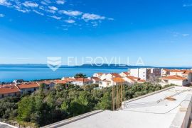 Makarska, moderan trosoban stan s otvorenim pogledom na more, Makarska, Wohnung