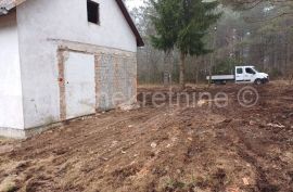 RUDANOVAC ( Plitvice) - obiteljska kuća i okućnica 892 m2, Plitvička Jezera, House