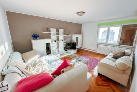 Stan na poželjnoj lokaciji za mlade obitelji i studente, Rijeka, Apartamento