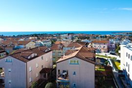 Poreč, fantastična kuća sa pogledom na more na atraktivnoj lokaciji!, Poreč, Famiglia