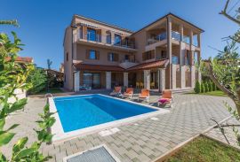 Penthouse na prodaju u blizini mora, Banjole, Istra, Medulin, Daire