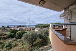 Istra , Fažana kuća sa pogledom na more i pet apartmana, Fažana, Famiglia