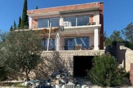Zadar, Maslenica- kuća drugi red do mora, Jasenice, House