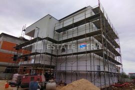 Istra- Valbandon u izgradnji 66m2 na 1.katu, Fažana, Flat