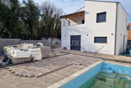 ISTRA, POREČ - Nova dvojna kuća sa bazenom 400m od mora, Poreč, Maison