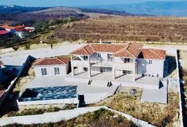 ISTRA, VIŽINADA - Luksuzna vila sa očaravajućim pogledom na unutrašnjost Istre, Vižinada, Σπίτι
