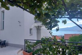 RIJEKA, MARTINKOVAC -stan sa panoramskim pogledom na more, Rijeka, Wohnung