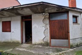ISTRA, BUZET - Kuća u nizu s garažom i spremištem, Buzet, Casa