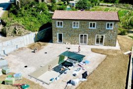 ISTRA, MOMJAN - Istarska kamena kuća s bazenom i pogledom na more, Buje, Kuća