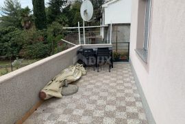 RIJEKA, ZAMET- trosobni stan sa dnevnim na odličnoj lokaciji, Rijeka, Διαμέρισμα