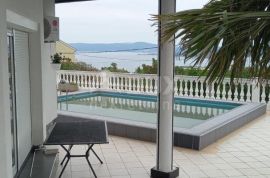Crikvenica - Kuća s bazenom i lijepim pogledom na more, Crikvenica, Kuća