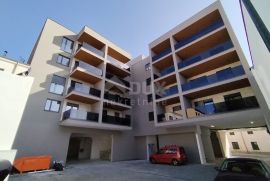 ISTRA,PULA -Luksuzni smart home stan u centru 130M2!, Pula, Appartment
