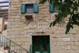ISTRA,BUZET(OKOLICA)-Simpatična kamena kuća s predivnim pogledom, Buzet, Σπίτι