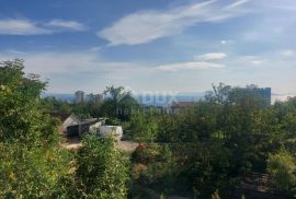 RIJEKA, KOZALA- građevinsko zemljište 1016m2 s pogledom na more s građ. dozvolom za stambenu zgradu–stanove / poslovno-stambenu zgradu, Rijeka, Arazi