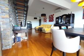ISTRA, PEROJ - Moderan penthouse sa zanosnim pogledom, Vodnjan, Apartamento