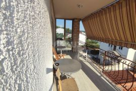 ISTRA, PULA - Prostrana kuća od 673 m2 s pogledom na more, Pula, House
