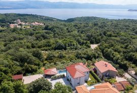OTOK KRK, okolica VRBNIKA - Samostojeća vila s bazenom i panoramskim pogledom na more, Vrbnik, Maison