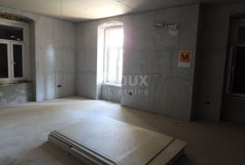 OPATIJA, CENTAR - stan 138m2+ okoliš 50m2, Opatija, Appartement