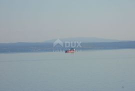 LOVRAN, CENTAR - stan 2. RED DO MORA 110m2 s panoramskim pogledom na more, Lovran, Stan