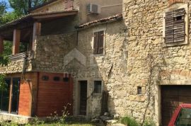 ISTRA, MOTOVUN - Kamena kuća s okućnicom u okolici Motovuna s pogledom na zelenilo, Motovun, Ev