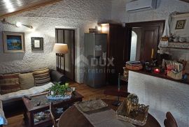 ISTRA-PULA-Prekrasna dva sređena stana na izvrsnoj lokaciji, Pula, Διαμέρισμα
