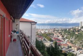 RIJEKA, TRSAT - 3S+DB stan 110 m2, mirna obiteljska lokacija s predivnim pogledom!, Rijeka, Daire