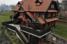 ZAGREB, VELIKA GORICA - Posavska drvena kuća kao iz bajke na velikoj okućnici, Brezovica, بيت