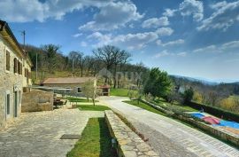ISTRA, LUPOGLAV - Kamene vile u rustikalnom stilu s panoramskim pogledom, Lupoglav, بيت
