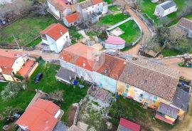 Višnjan, renovirana kamena kuća u idiličnom Istarskom zaseoku, Višnjan, Ev