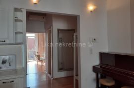 ZAGREB - Trešnjevka - 2,5 sobni, uređen, 2kat,  52.00 m2, Badalićeva, Zagreb, Διαμέρισμα
