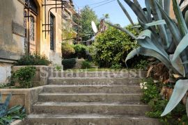 OPATIJA - CENTAR, stan s vrtom u historijskoj vili, 100 m od mora, Opatija, Apartamento