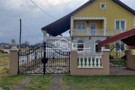 Zrenjanin, kuća sa pomoćnim objektima ID#1356, Zrenjanin, Дом