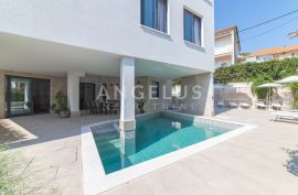 Trogir, Čiovo - luksuzna villa ss bazenom blizu plaže, Trogir, Maison
