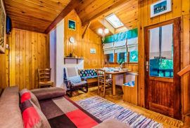 GORSKI KOTAR, VRBOVSKO-Rustikalna drvena kuća za odmor u Gorskom Kotaru, Vrbovsko, Ev