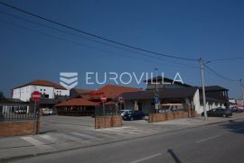 Poslovni kompleks u Sesvetama s 7.200 m2 zemljišta, Zagreb, Propriedade comercial