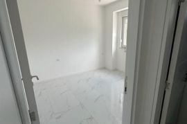ALMENA / MOSTAR / STAN NOVOGRADNJA, 58 m2, Mostar, Appartement