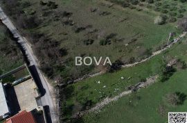 Građevinsko zemljište 1555 m2 – Pridraga *Pravilan oblik* (ID-2406/D), Novigrad, Γη