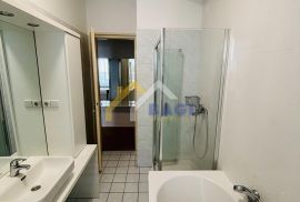 Šalata 4-soban stan od 115m2 + terasa, Gornji Grad - Medveščak, Appartement