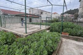 ŠIBENIK, CRNICA - Stan s vrtom i garažom, Šibenik, Διαμέρισμα