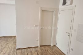 Prespanska, lux stan 72m2+ 30 m2 terase, Zvezdara, Διαμέρισμα