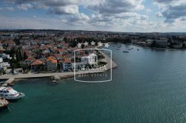 Zadar - kuća 188m2 za obnovu odlična lokacija! 590000€, Zadar, Kuća