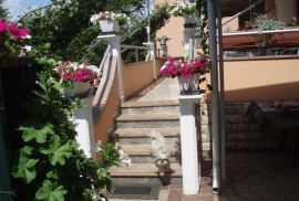 Apartmanska kuća sa pogledom na more, Fažana, Istra, Fažana, Kuća