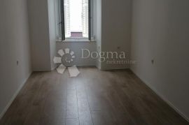 CENTAR 100m2, Rijeka, Appartement